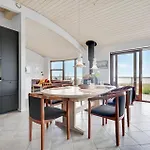 Four-bedroom In Semesterbostad