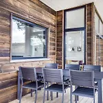 Four-bedroom In Semesterbostad *