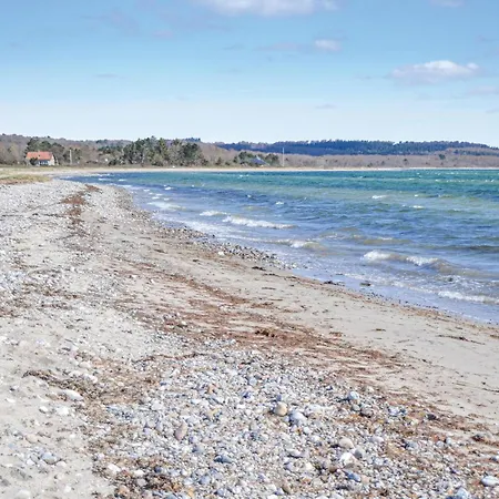 Four-bedroom In Nyaraló *