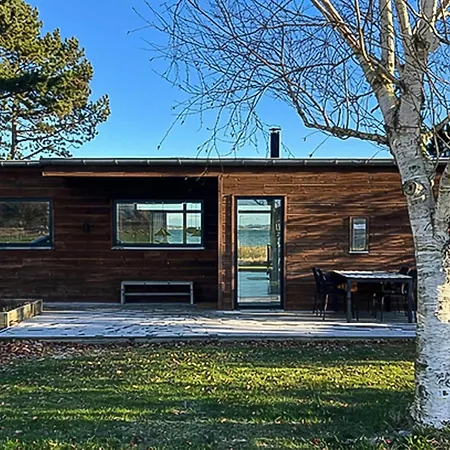4 Bedroom Awesome Home In Ebeltoft *
