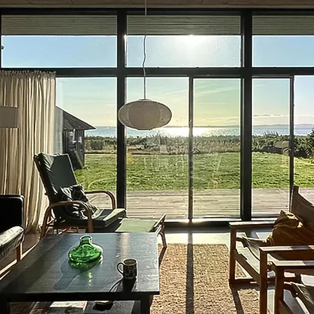 4 Bedroom Awesome Home In Ebeltoft