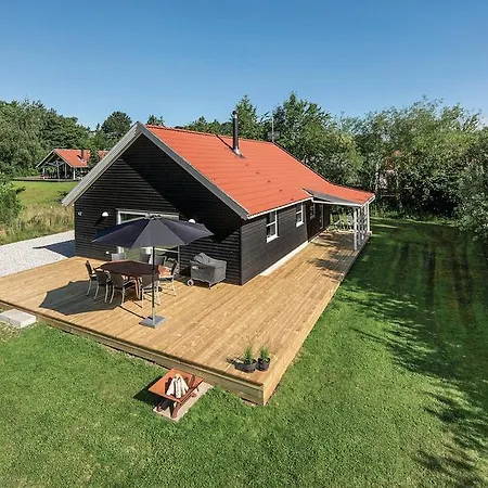Tatil Evi 4 Bedroom Awesome Home In Ebeltoft Ebeltoft