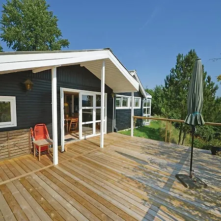 Tatil Evi 4 Bedroom Awesome Home In Ebeltoft Ebeltoft